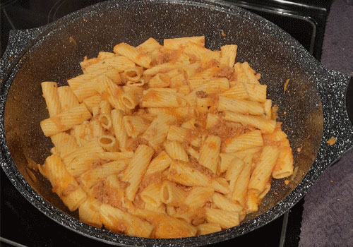 Pasta with Meat Sauce